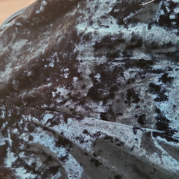 H&M Teal Velvet Halter Backless Dress - Picture 4 of 6